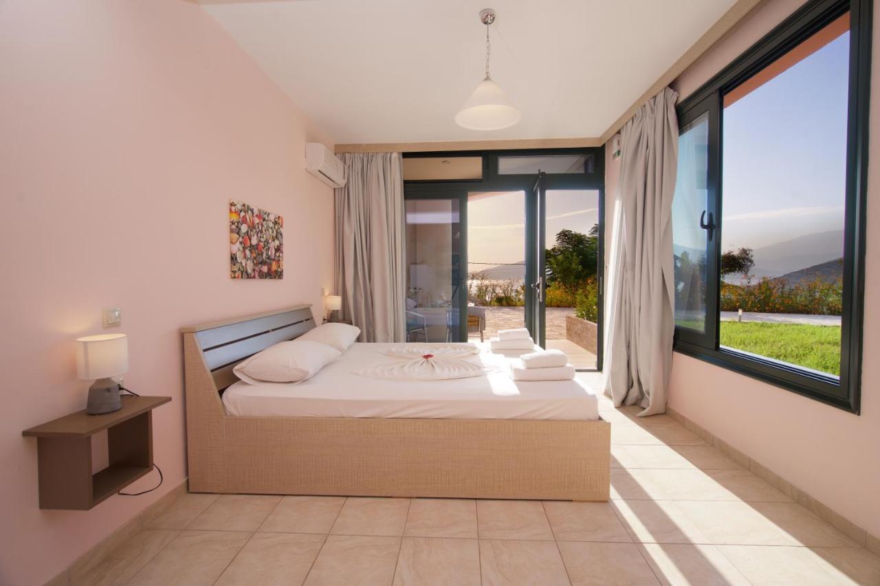 Fotini Apartment Agia Efimia Exterior photo